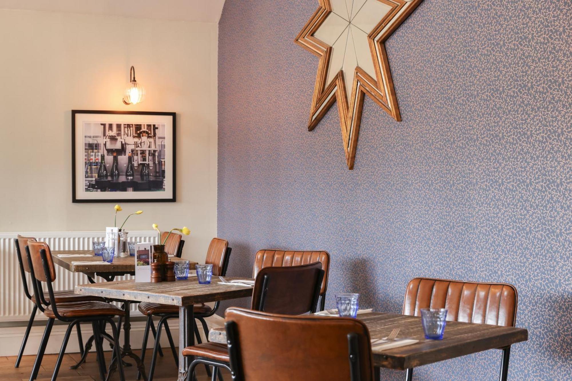 The Goudhurst Inn Buitenkant foto