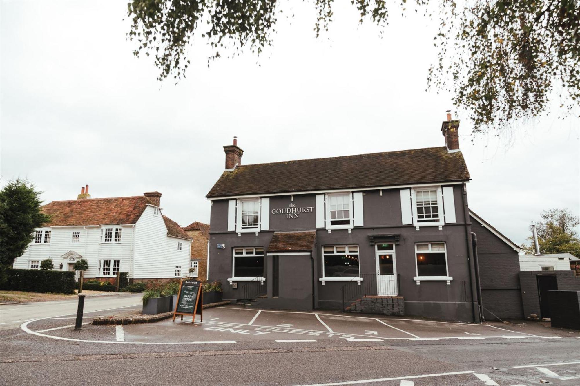 The Goudhurst Inn Buitenkant foto