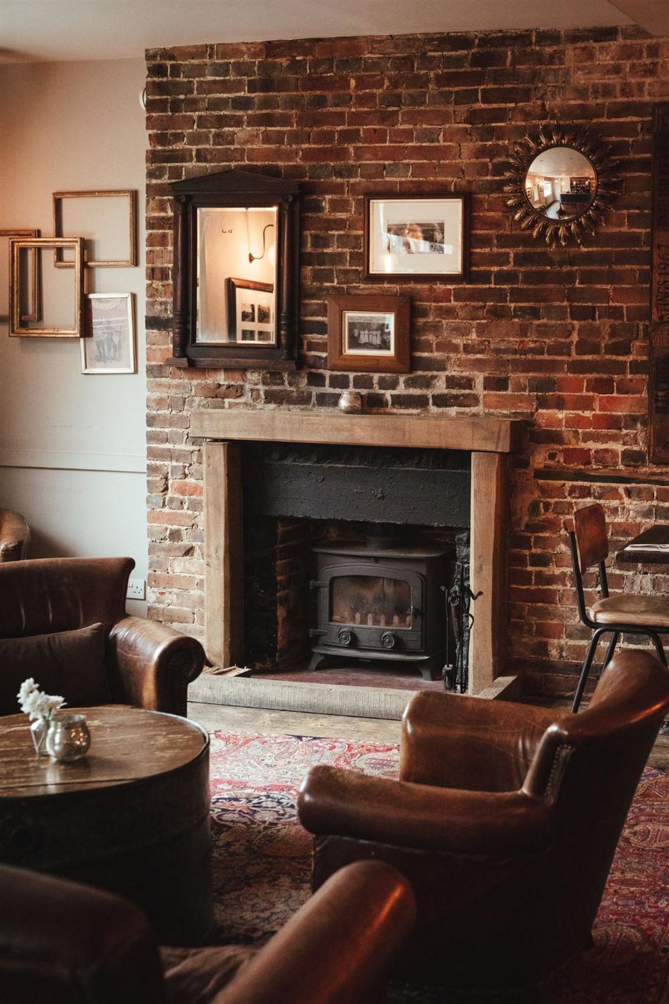 The Goudhurst Inn Buitenkant foto